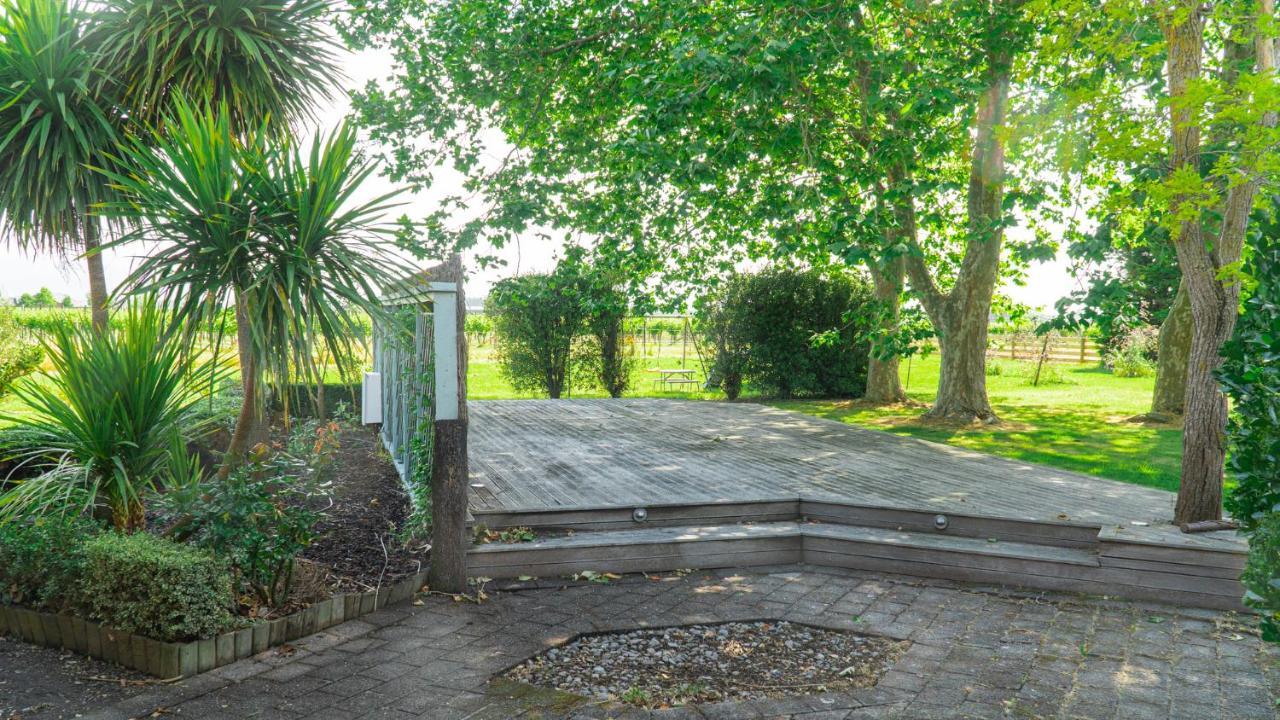 Fairhall Guest Lodge Woodbourne ภายนอก รูปภาพ