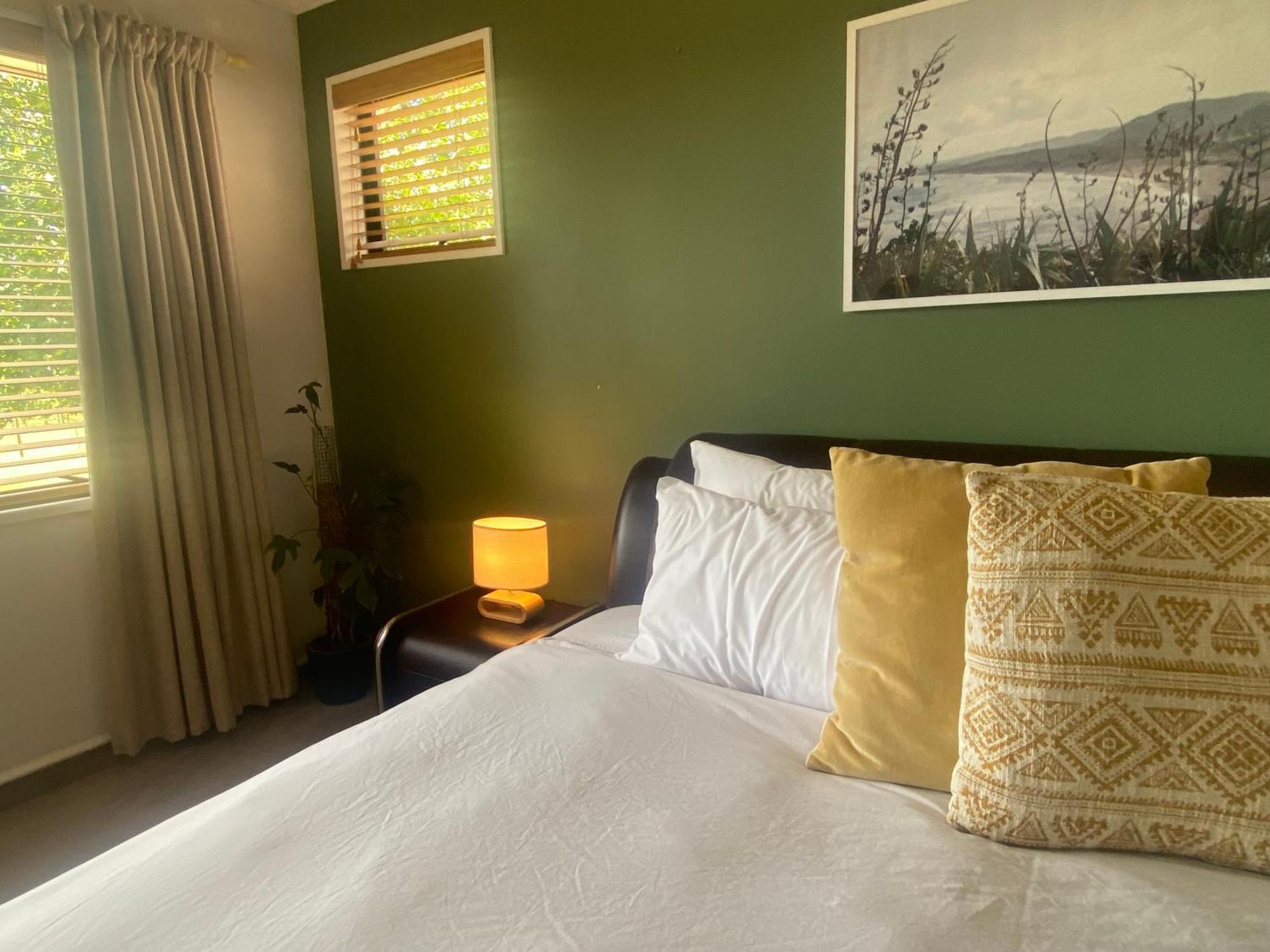 Fairhall Guest Lodge Woodbourne ภายนอก รูปภาพ